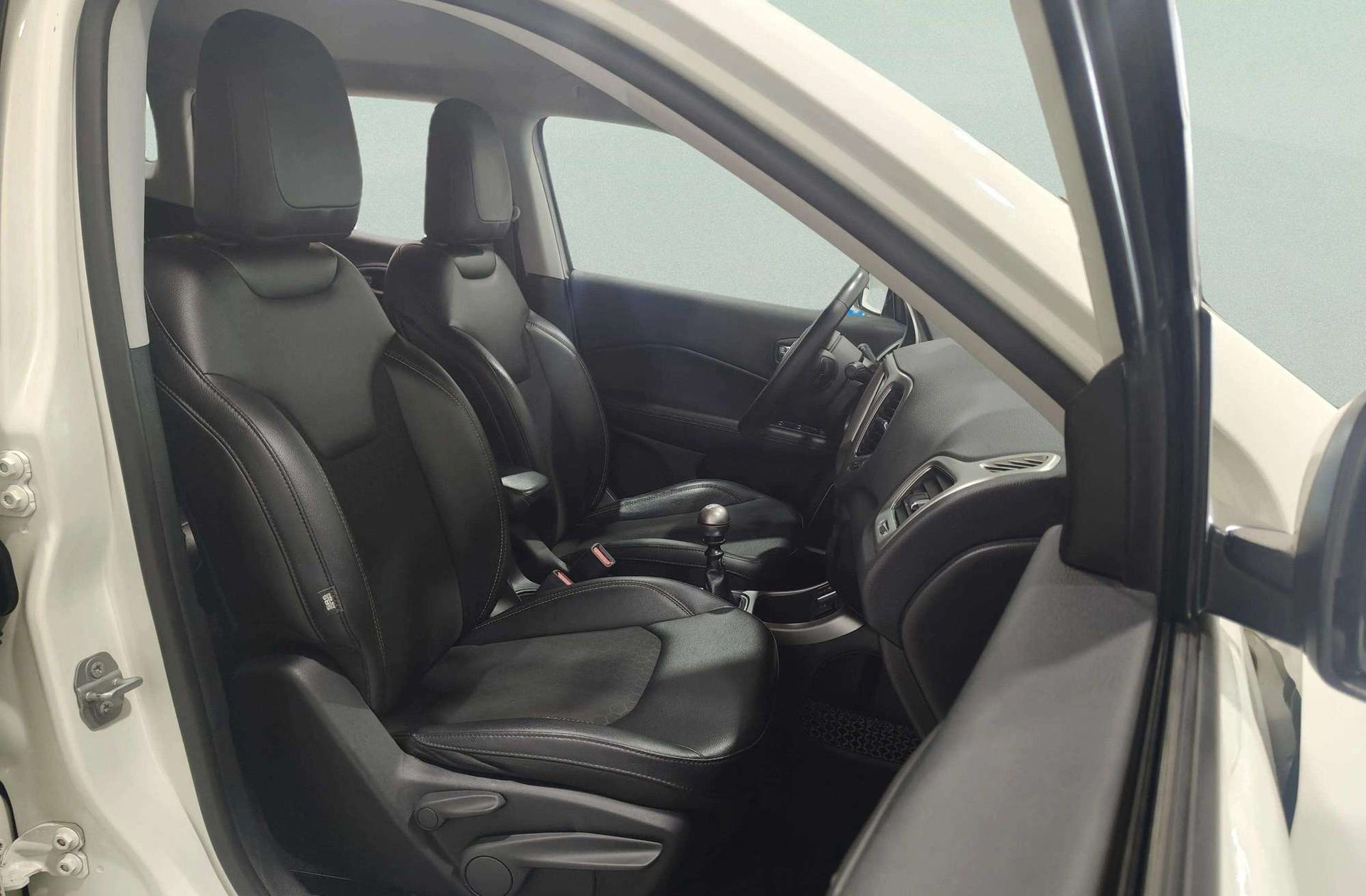 Jeep Compass 1.4 MultiAir Longitude 4x2 - foto 20