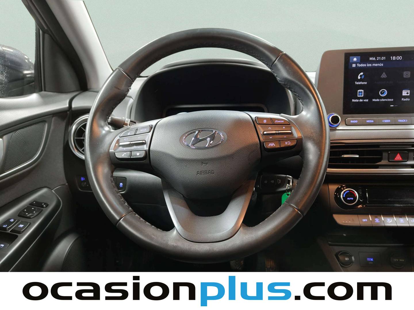 Foto Hyundai Kona Hyundai Kona 1.0 TGDi Maxx 4x2 (120 CV)