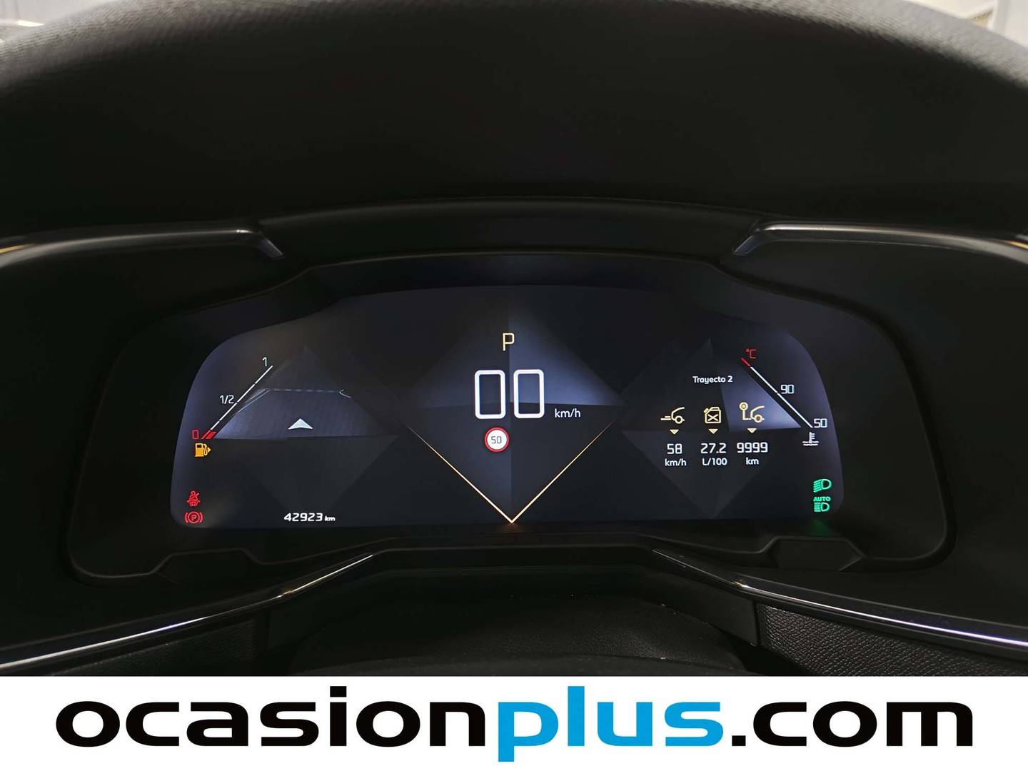 Foto DS DS 7 Crossback DS DS7 Crossback BlueHDi 130 DE Bastille + AT  (130 CV)