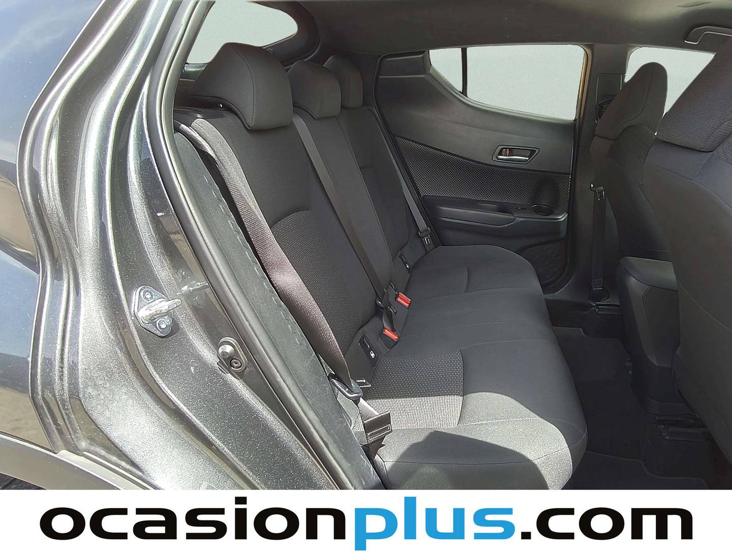 Foto Toyota C-HR Toyota C-HR 1.8 125H Advance Pack Plus (122 CV) siete plazas