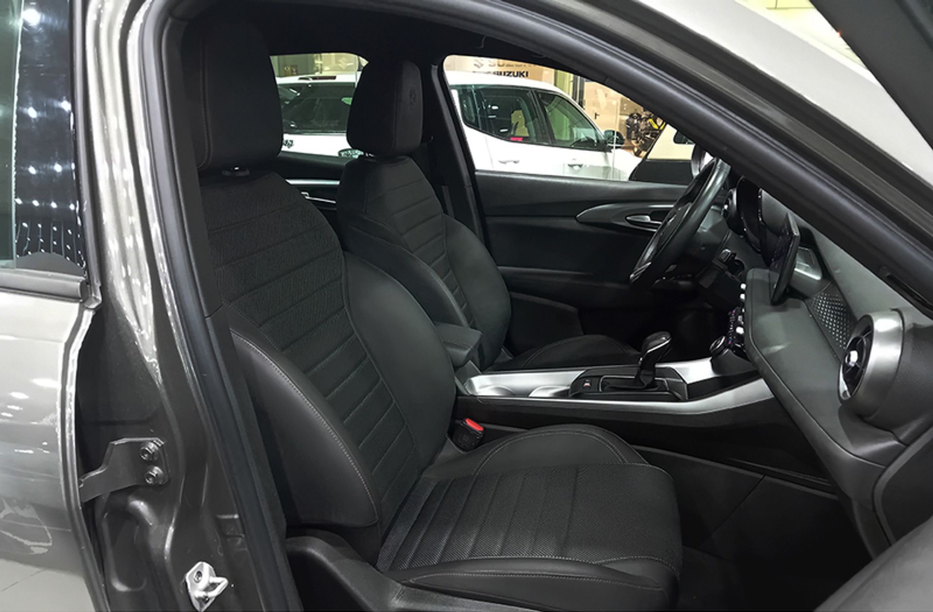 Alfa Romeo Tonale 1.5 MHEV Sprint FWD - foto 19
