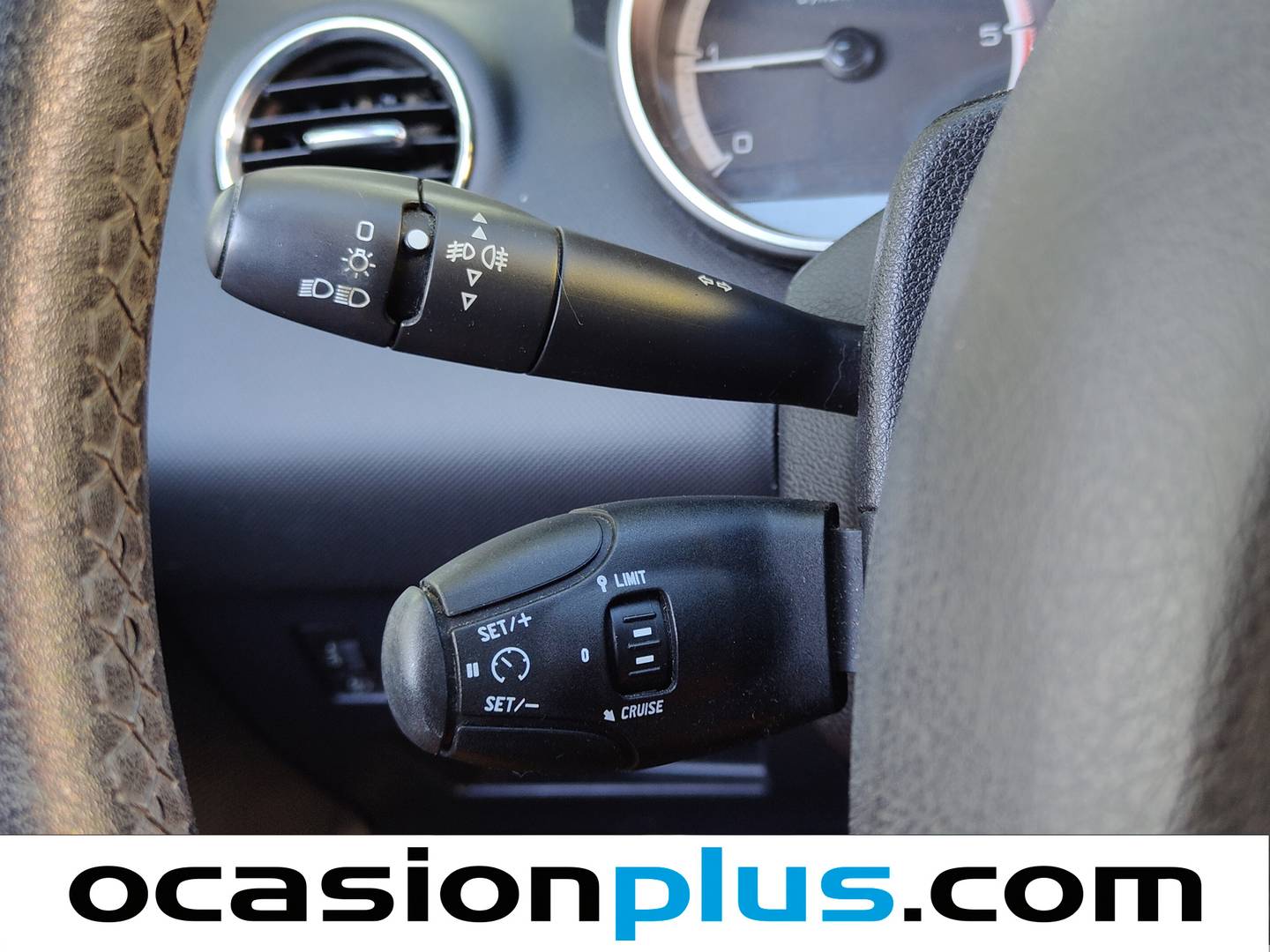 Extras y acabados del Peugeot 308 Peugeot 308 1.6 HDI Sport (110 CV)