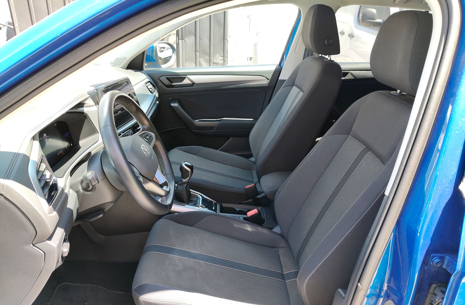 Volkswagen T-Roc Life 2.0 TDI - foto 10