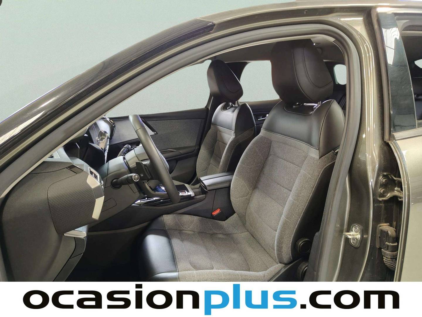 Foto Citroën C5 X Citroen C5 X PureTech 130 S&S Feel Pack EAT8 (130 CV)