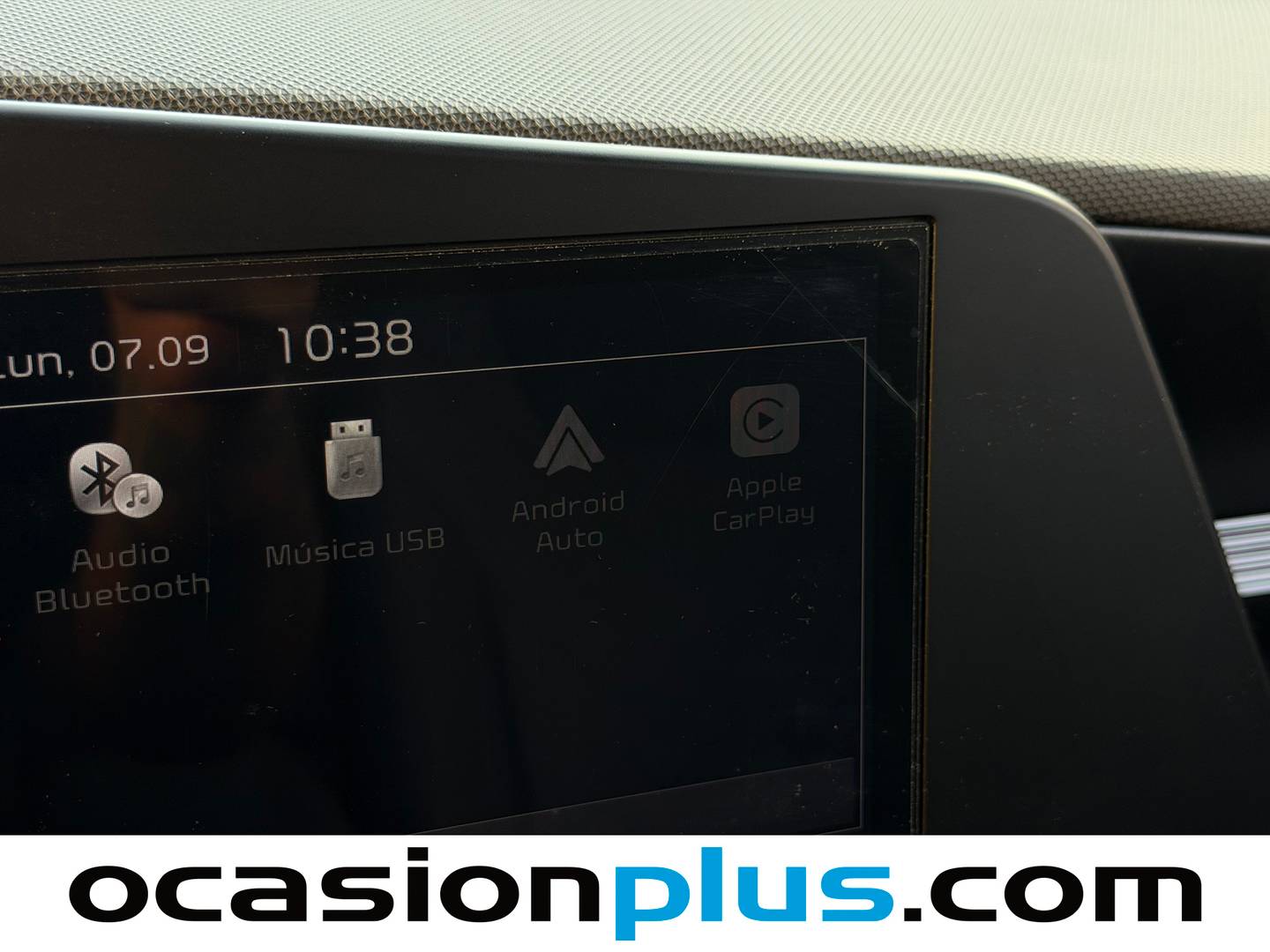 Equipamiento del KIA Niro KIA Niro 1.6 GDi HEV Concept (141 CV)