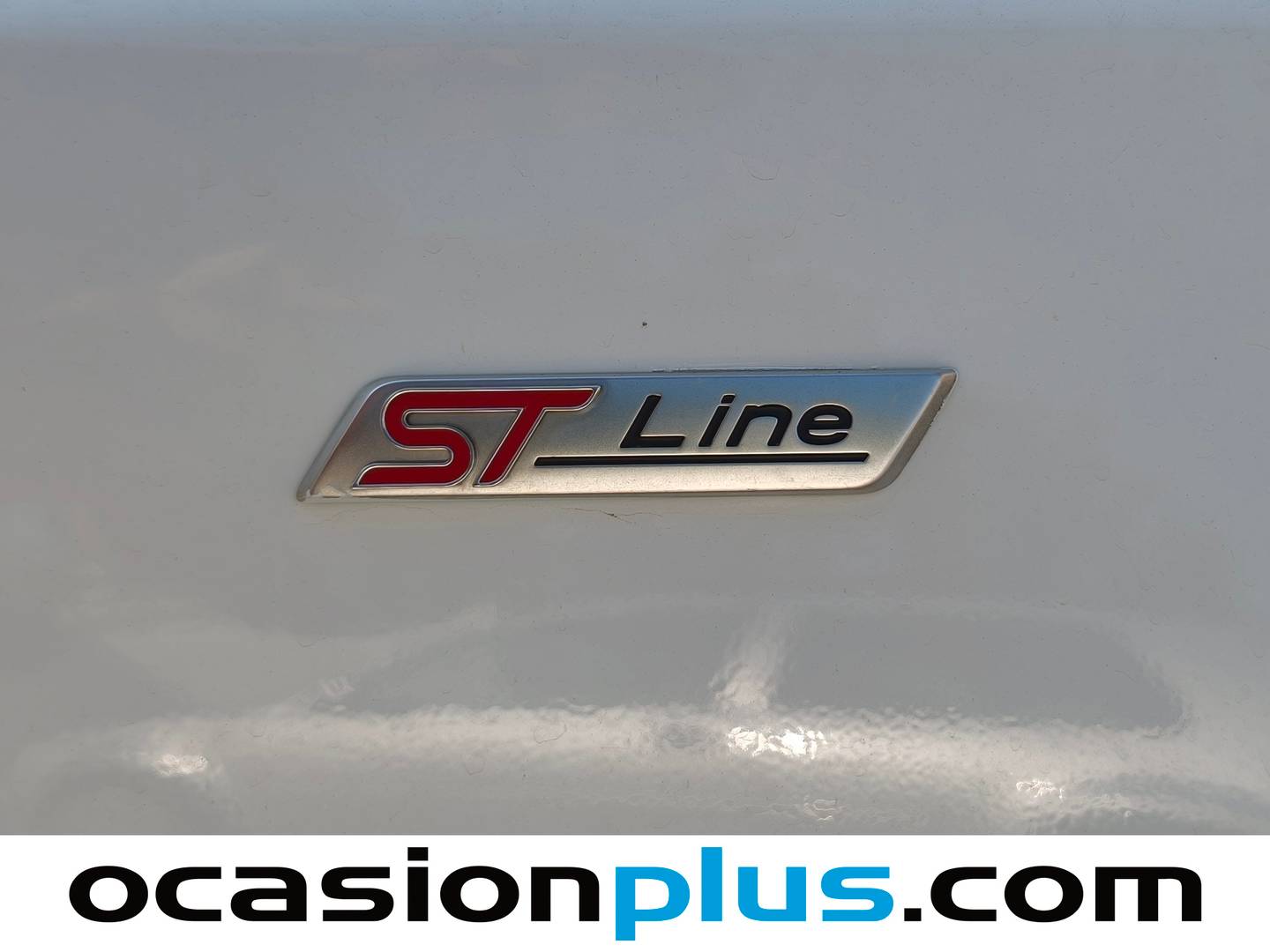 Extras y acabados del Ford Focus Ford Focus 1.0 Ecoboost S&S ST-Line (125 CV)