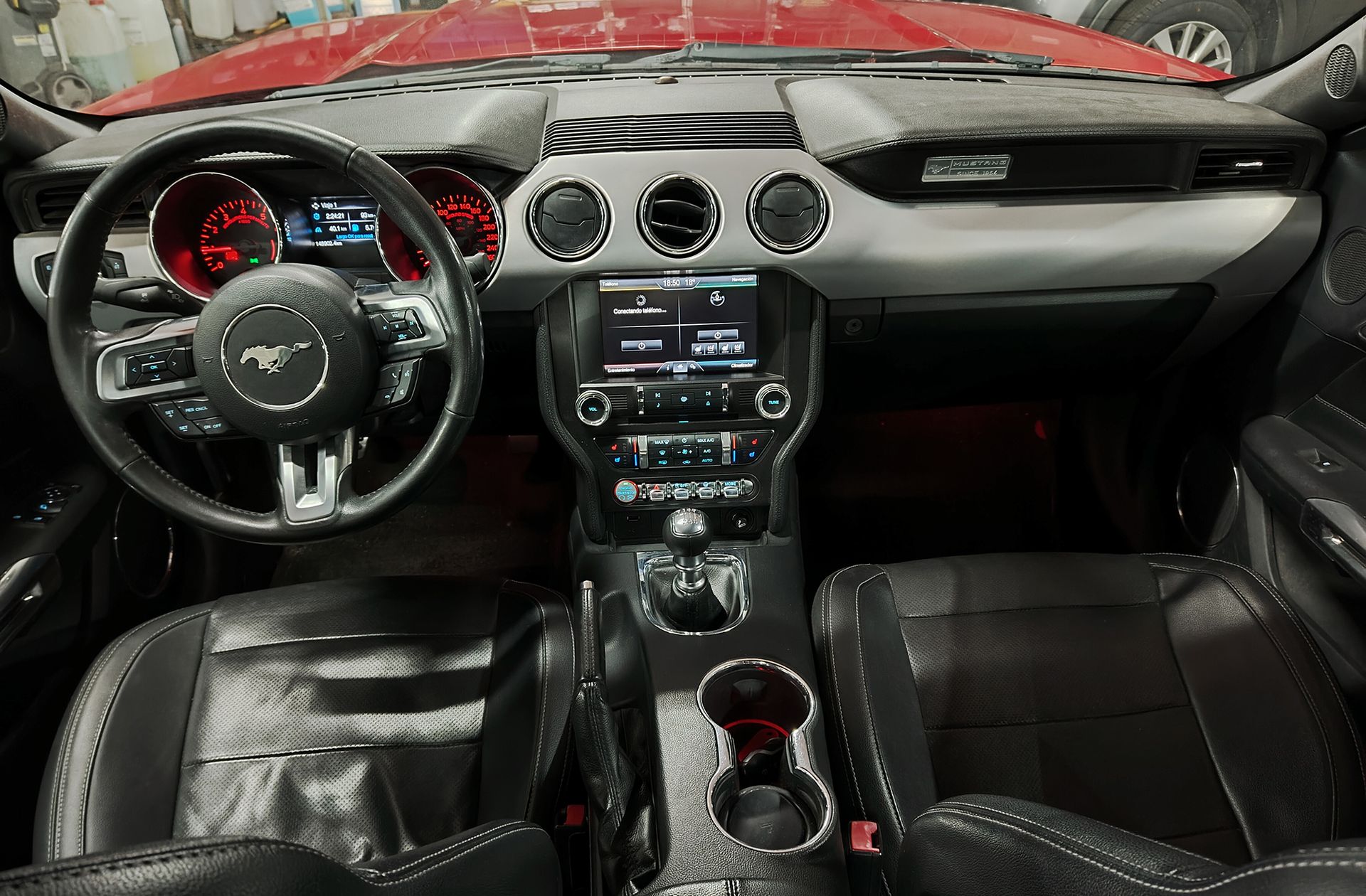 Ford Mustang 2.3 EcoBoost Mustang (Fastback) - foto 6