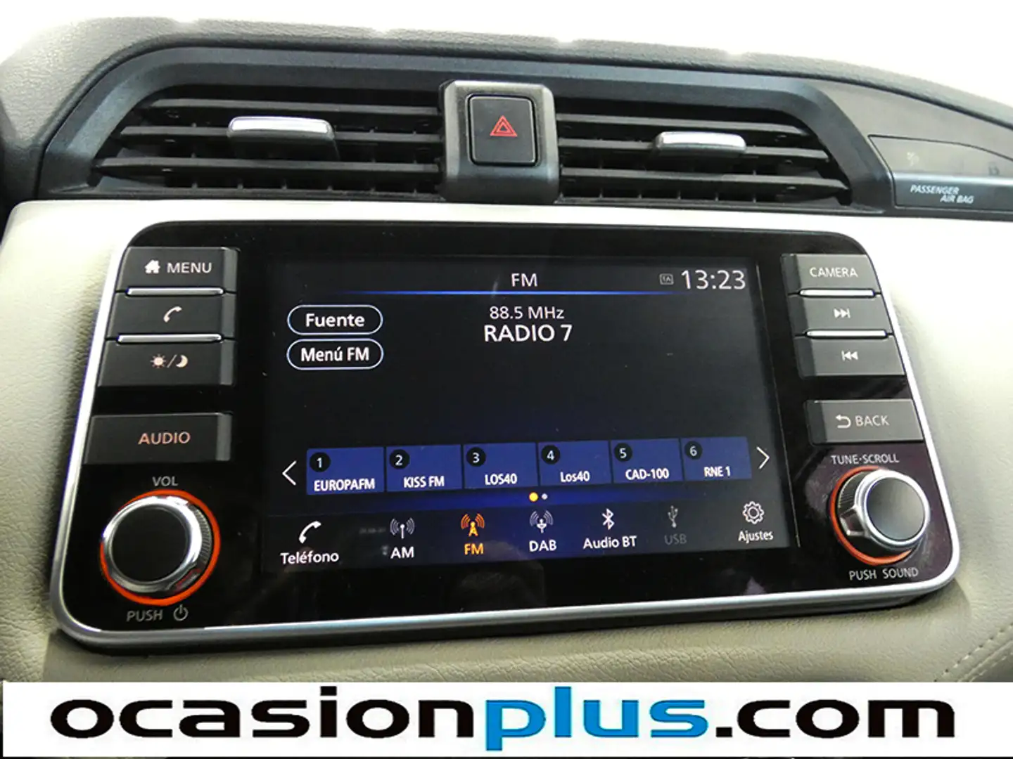 Foto Nissan Micra Nissan Micra IG-T N-Design Black (92CV)