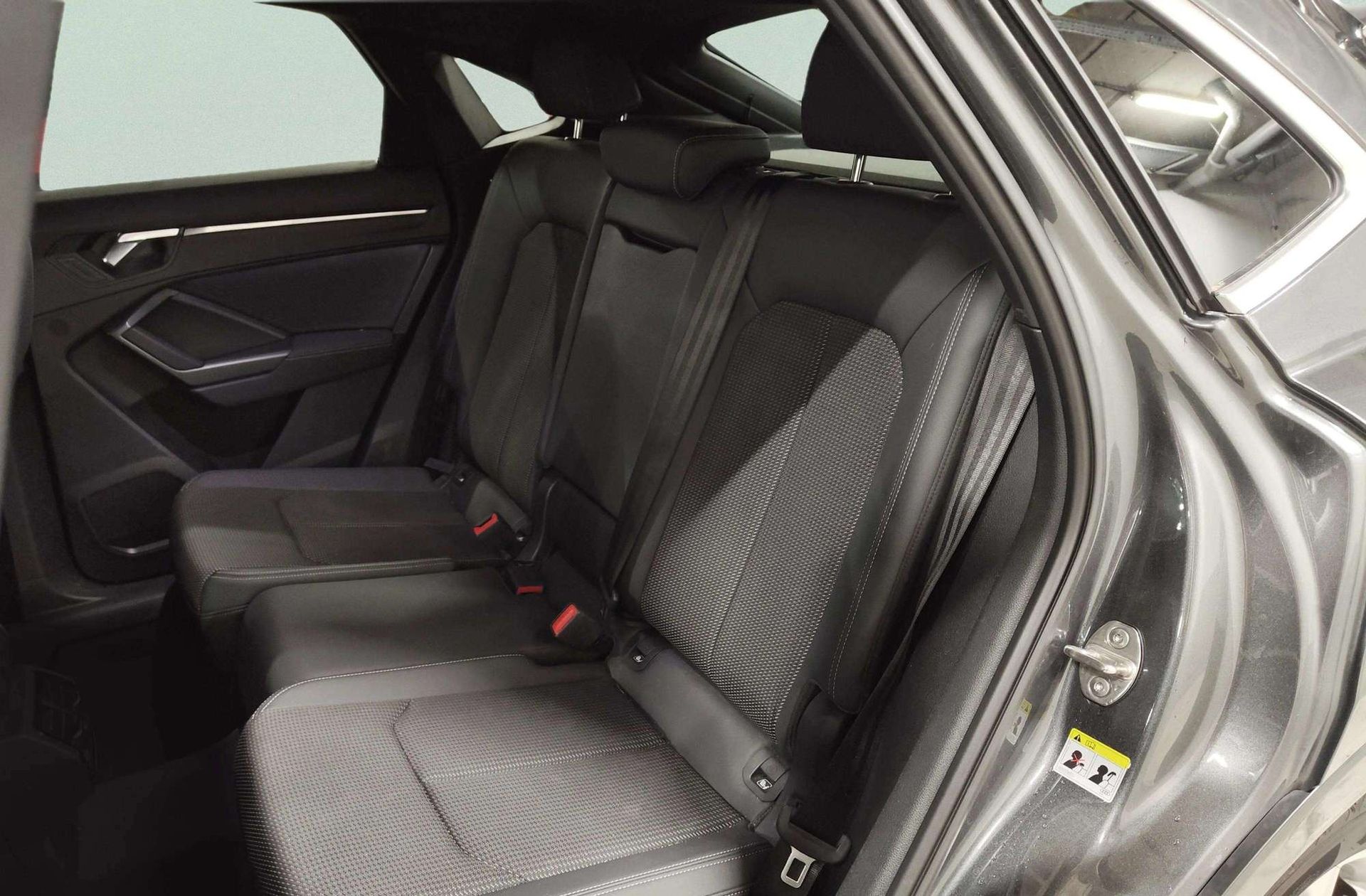 Audi Q3 S line 35 TDI S tronic - foto 15