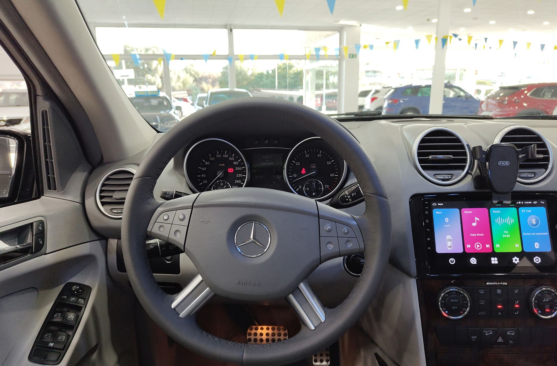 Mercedes-Benz Clase M ML 350 - foto 24