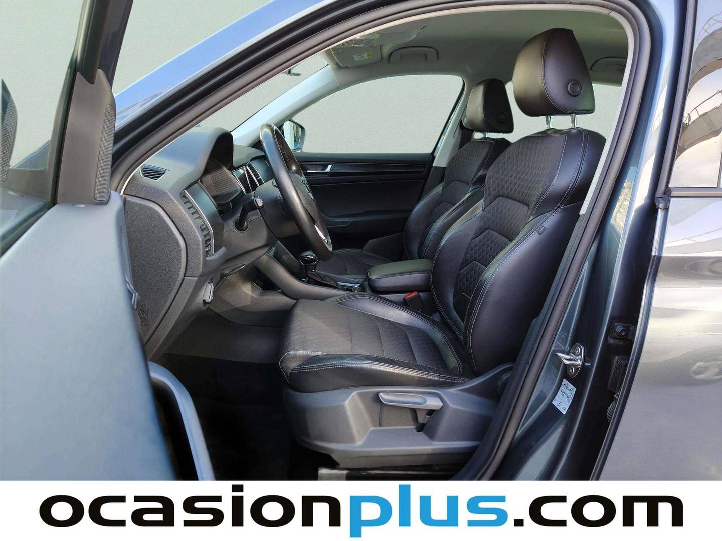 Foto asientos delanteros Skoda Kodiaq Skoda Kodiaq 1.5 TSI Ambition 4x2 DSG (150 CV)