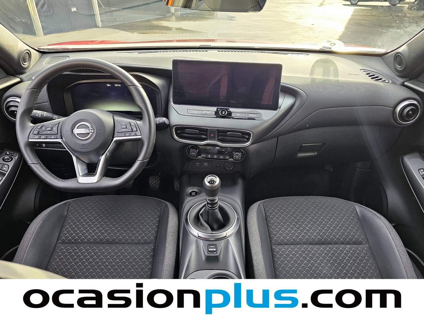Foto Nissan JUKE Nissan Juke DIG-T N-Connecta 4x2 (114 CV)