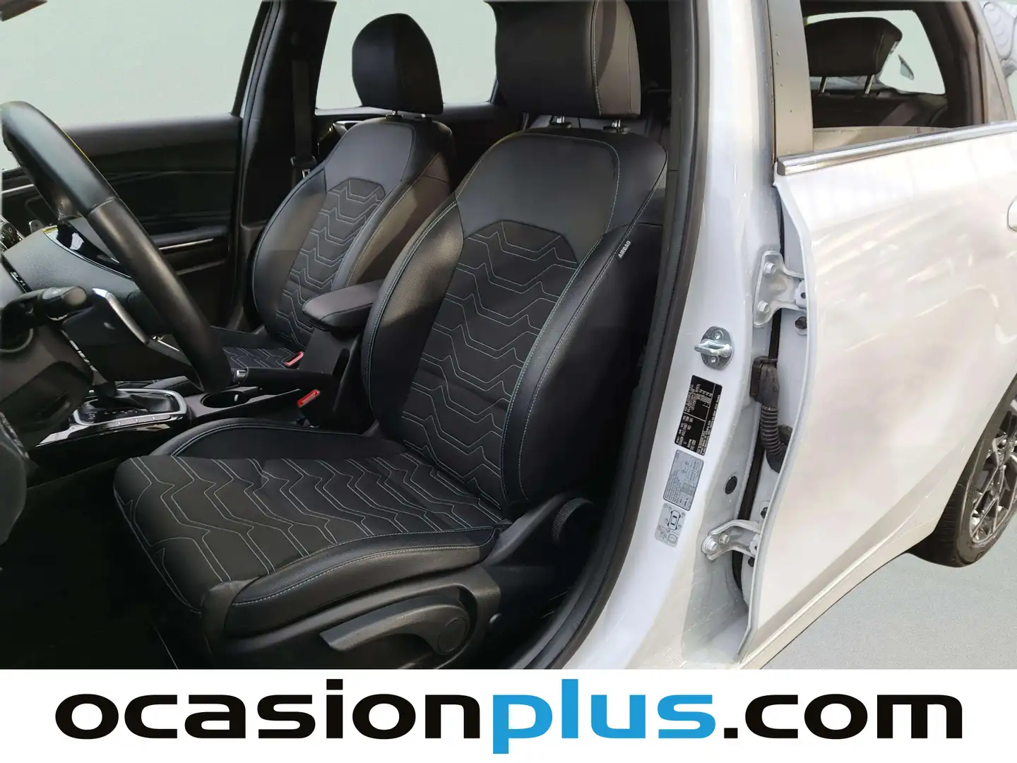 Foto KIA Ceed Tourer Kia Ceed Tourer 1.0 MHEV Style Edition DCT (100 CV)