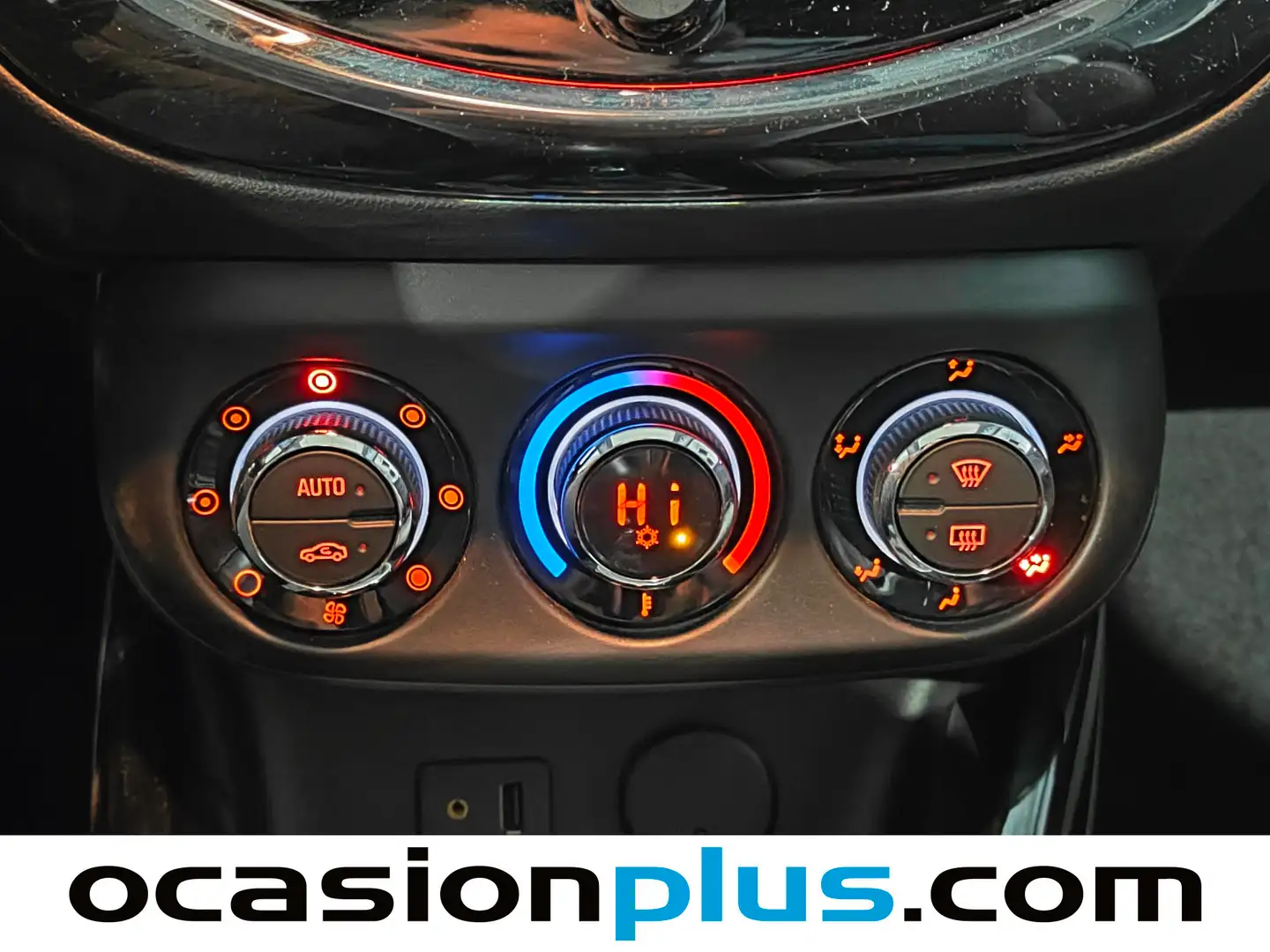 Foto Opel Adam Opel Adam 1.4 XEL Rocks (87 CV)