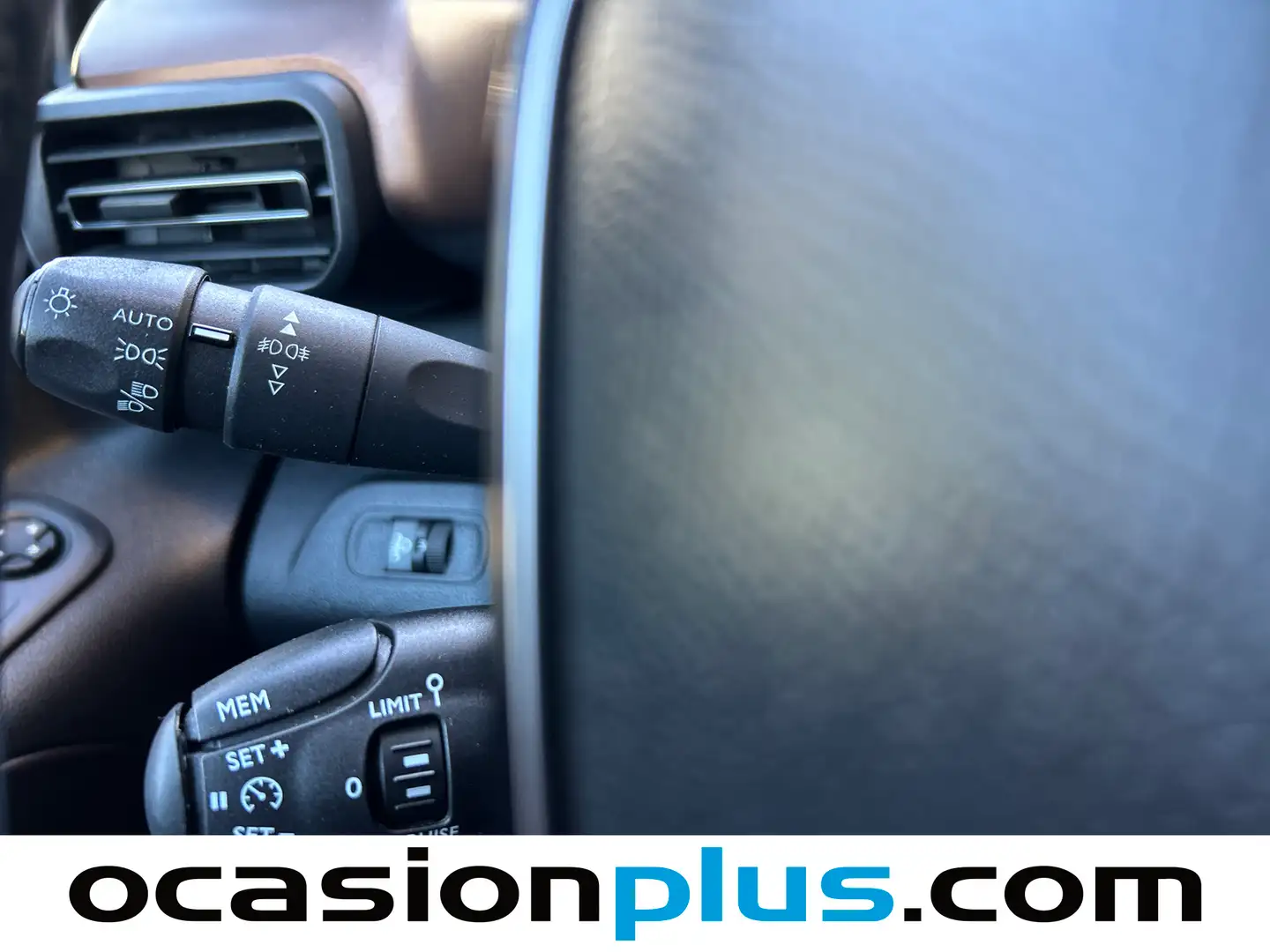 Foto Peugeot Rifter Peugeot Rifter BlueHDi 130 GT Long (130 CV)