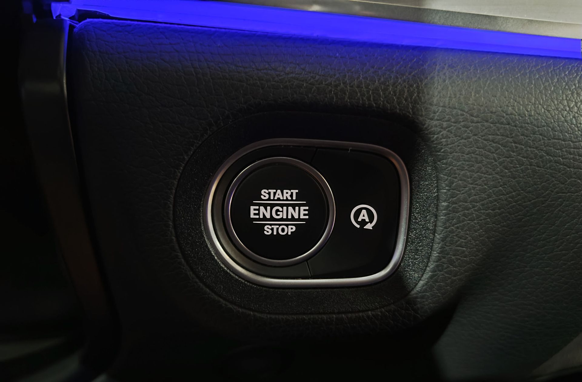 Mercedes-Benz GLE 300 d 4Matic Pack AMG - foto 36