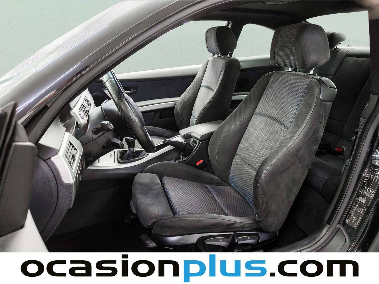 Foto asientos delanteros BMW Serie 3 BMW Serie 3 320d Coupe Pack M (177 CV)