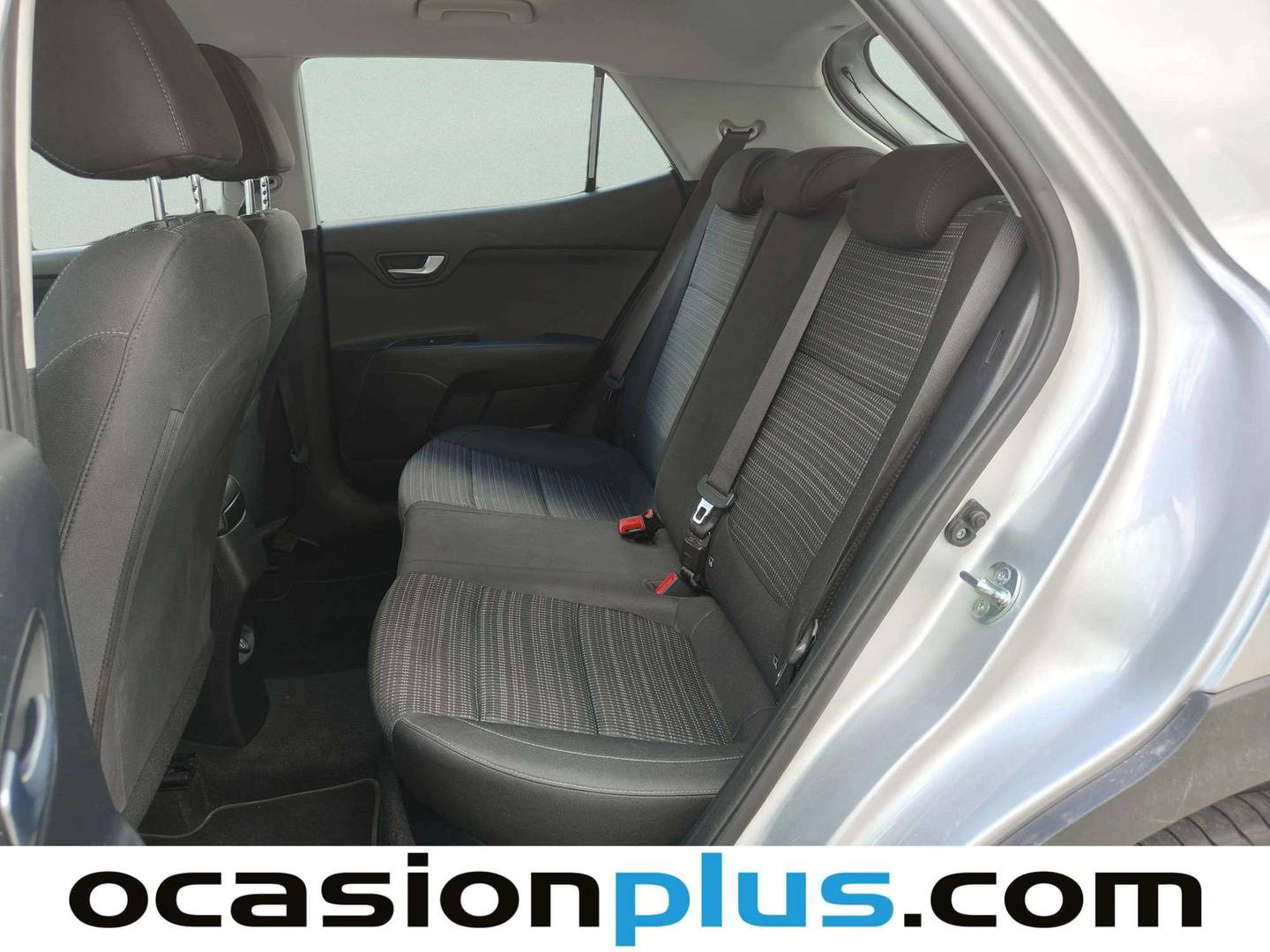 Foto asientos traseros KIA Stonic KIA Stonic 1.0 T-GDi MHEV Drive (100 CV)