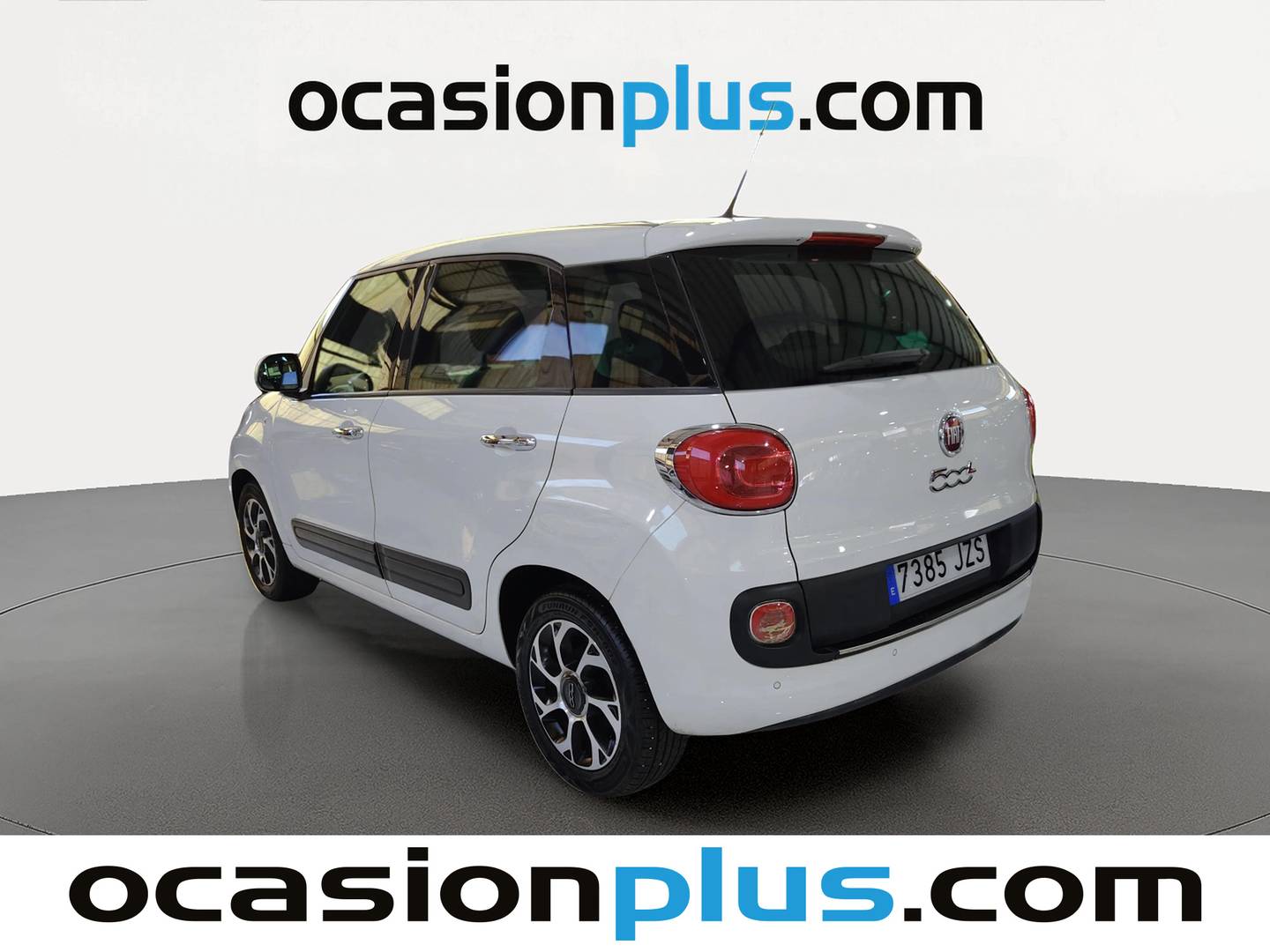 Foto delantera Fiat 500L Fiat 500L 1.4 Pop Star (95 CV) derecha