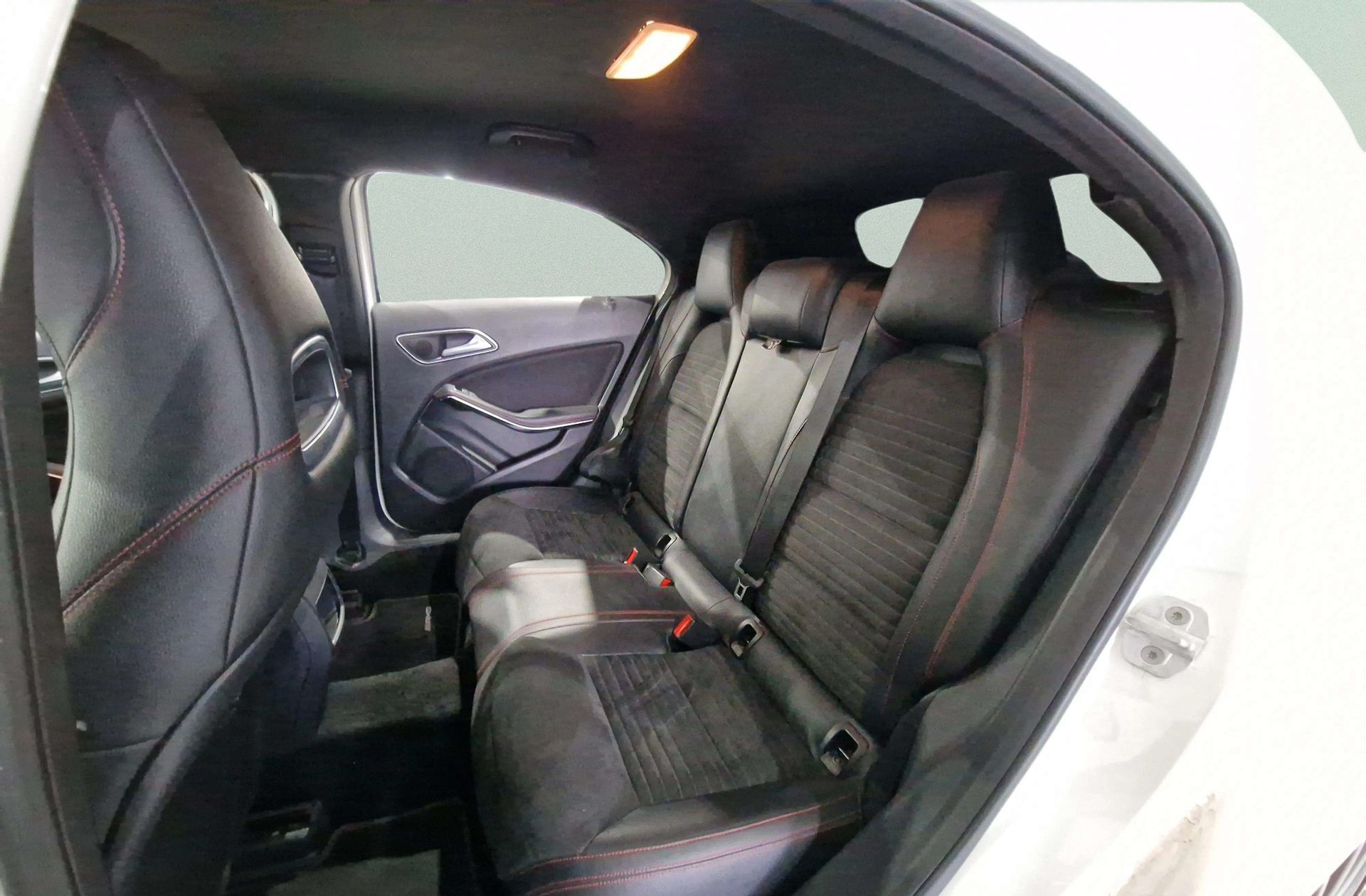 Mercedes-Benz Clase A 180 CDI AMG Line - foto 10