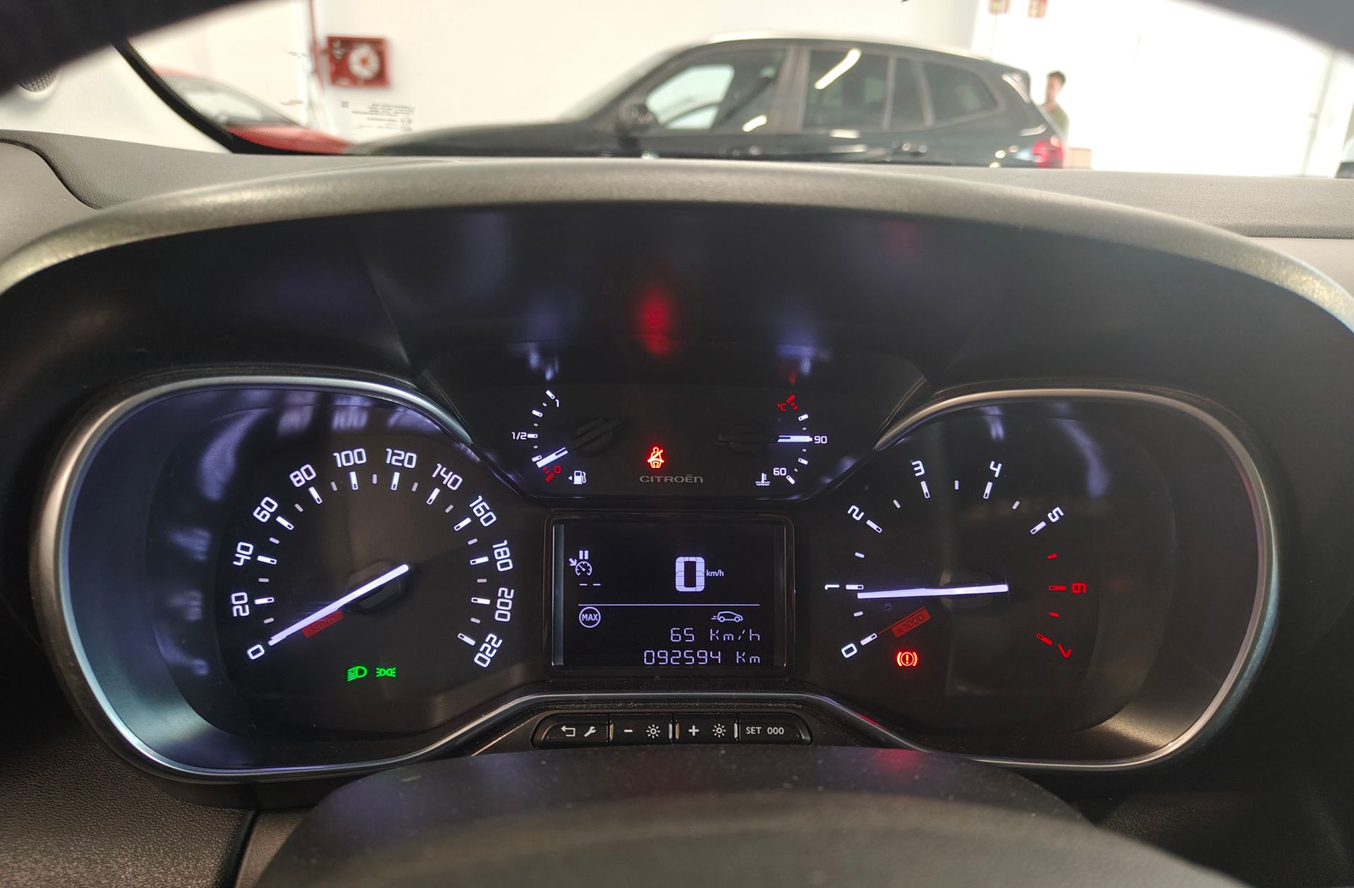Citroën C3 Aircross PureTech 110 Plus - foto 21