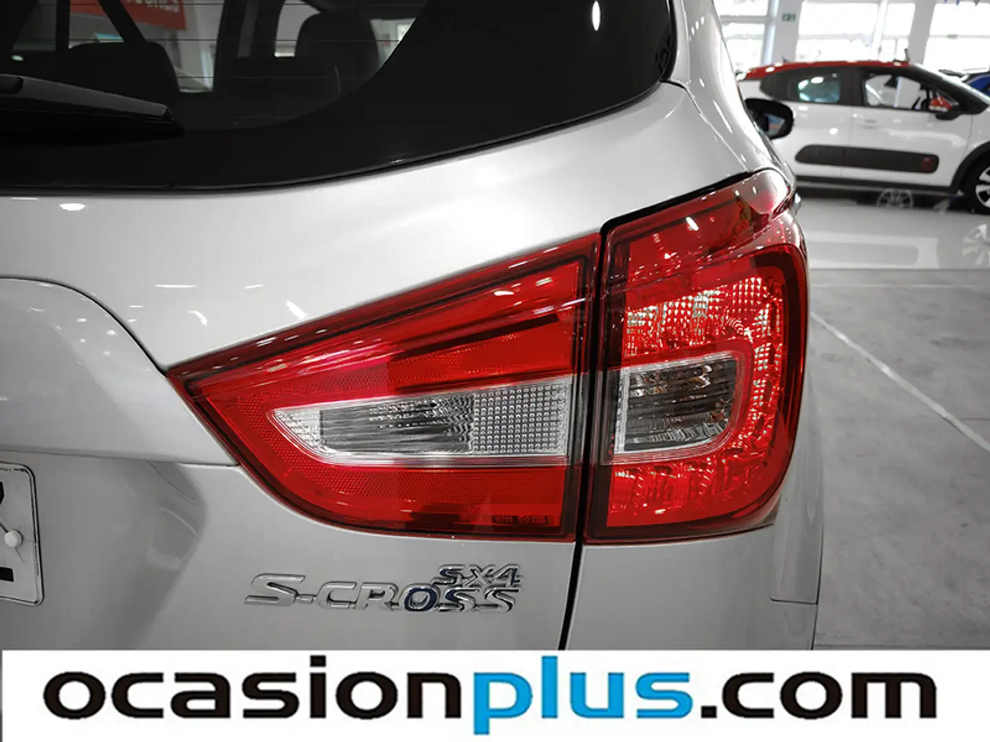 Foto Suzuki S-Cross Suzuki S-Cross 1.4 DITC GLX Auto (140 CV)