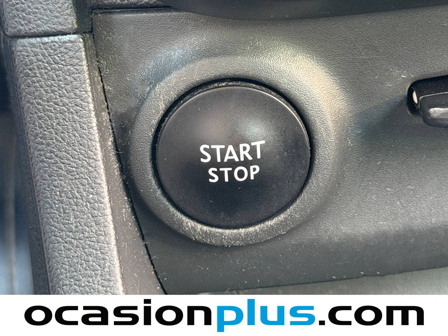 Equipamiento del Renault Clio Renault Clio Limited Energy dCi (90 CV)