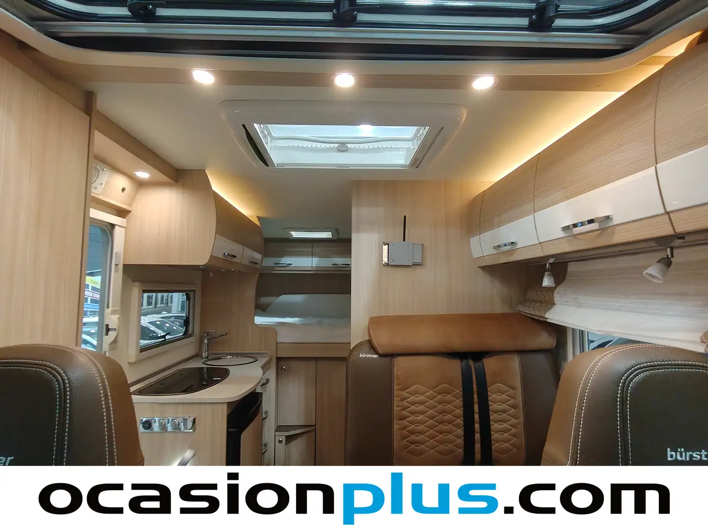 Foto Burstner BT5902 Burstner BT5902 TRAVEL VAN T-590 (150 CV)