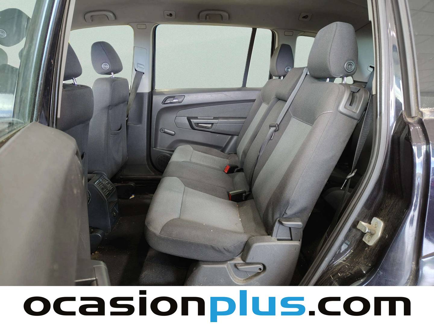 Foto asientos traseros Opel Zafira Opel Zafira 1.8 16v Enjoy 7 Plazas (140 CV)