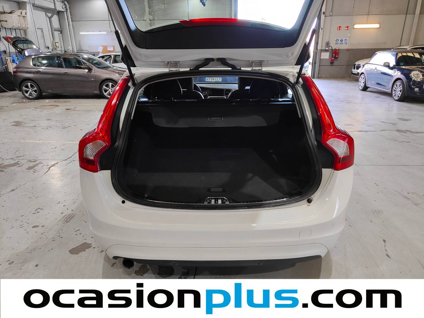 Foto Volvo V60 Volvo V60 D3 Momentum Auto (150 CV)