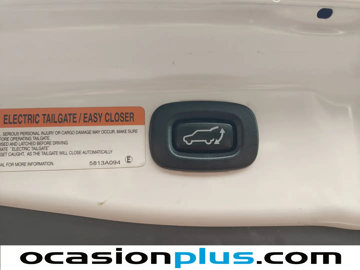 Foto Mitsubishi Outlander Mitsubishi Outlander 2.0 PHEV Kaiteki 4WD Auto (203 CV)