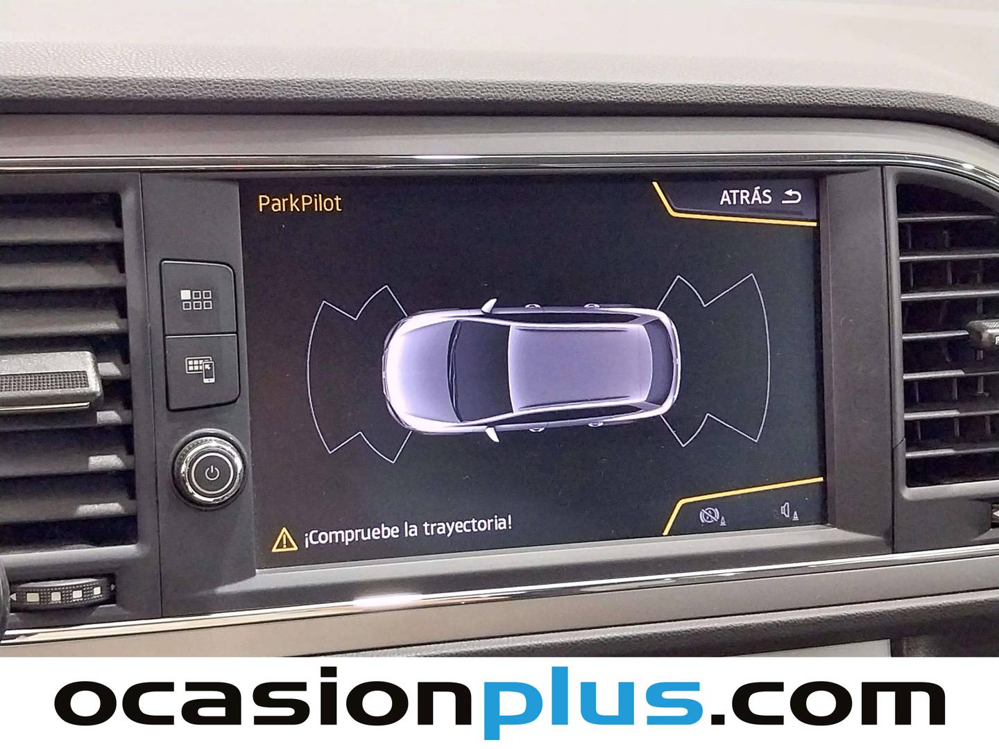 Foto Seat León SEAT León ST 1.8 TSI S&S X-perience Titan Desert 4Drive DSG (180 CV)