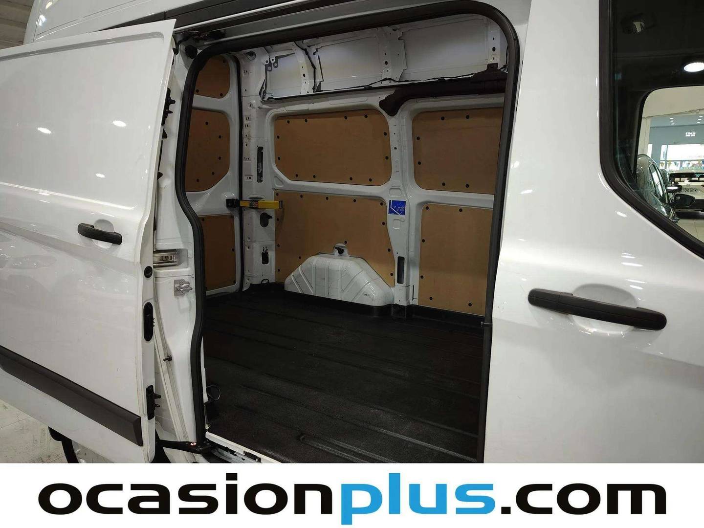 Fotos maletero Ford Transit Custom Ford Transit Custom Furgon 2.0 TDCI 270 L1 Trend (130 CV)