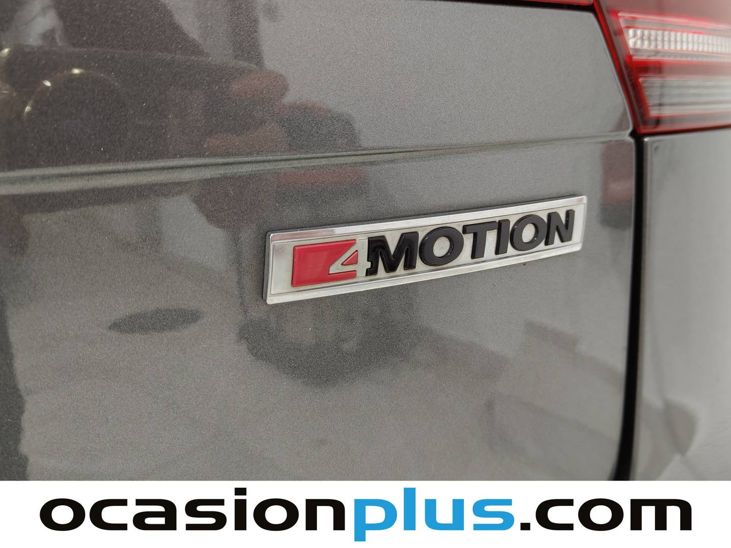 Volkswagen Tiguan Volkswagen Tiguan Sport 2.0 TDI 4Motion (190 CV) DSG  Pack R-Line de ocasión