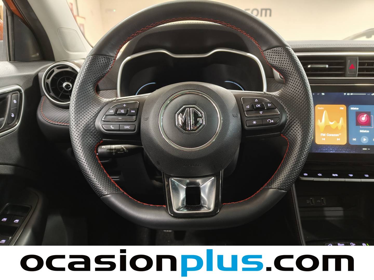 Foto MG ZS MG ZS 1.0T Luxury (111 CV)