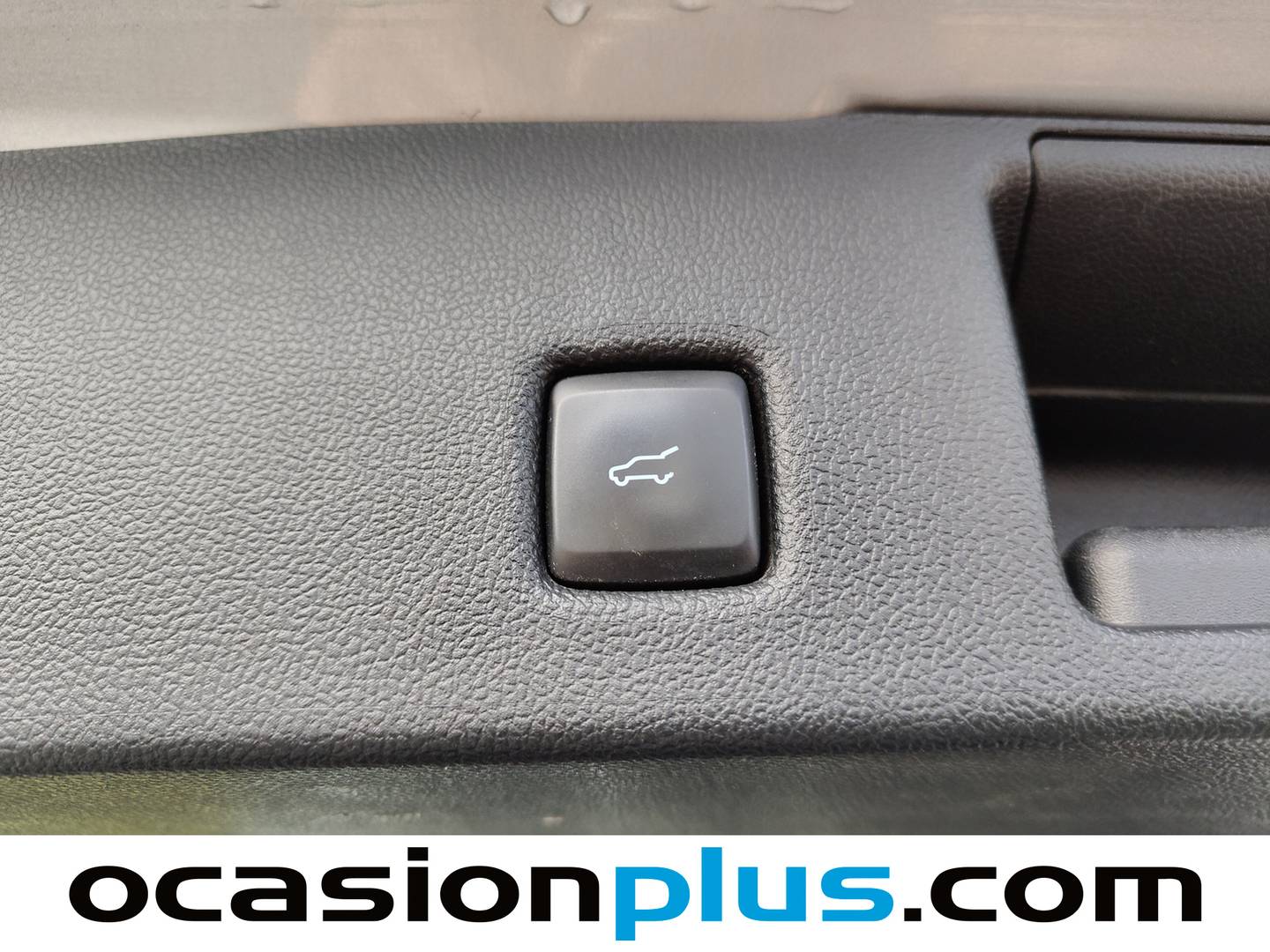 Foto Ford Kuga Ford Kuga 2.5 Duratec PHEV ST-Line X Auto (225 CV)