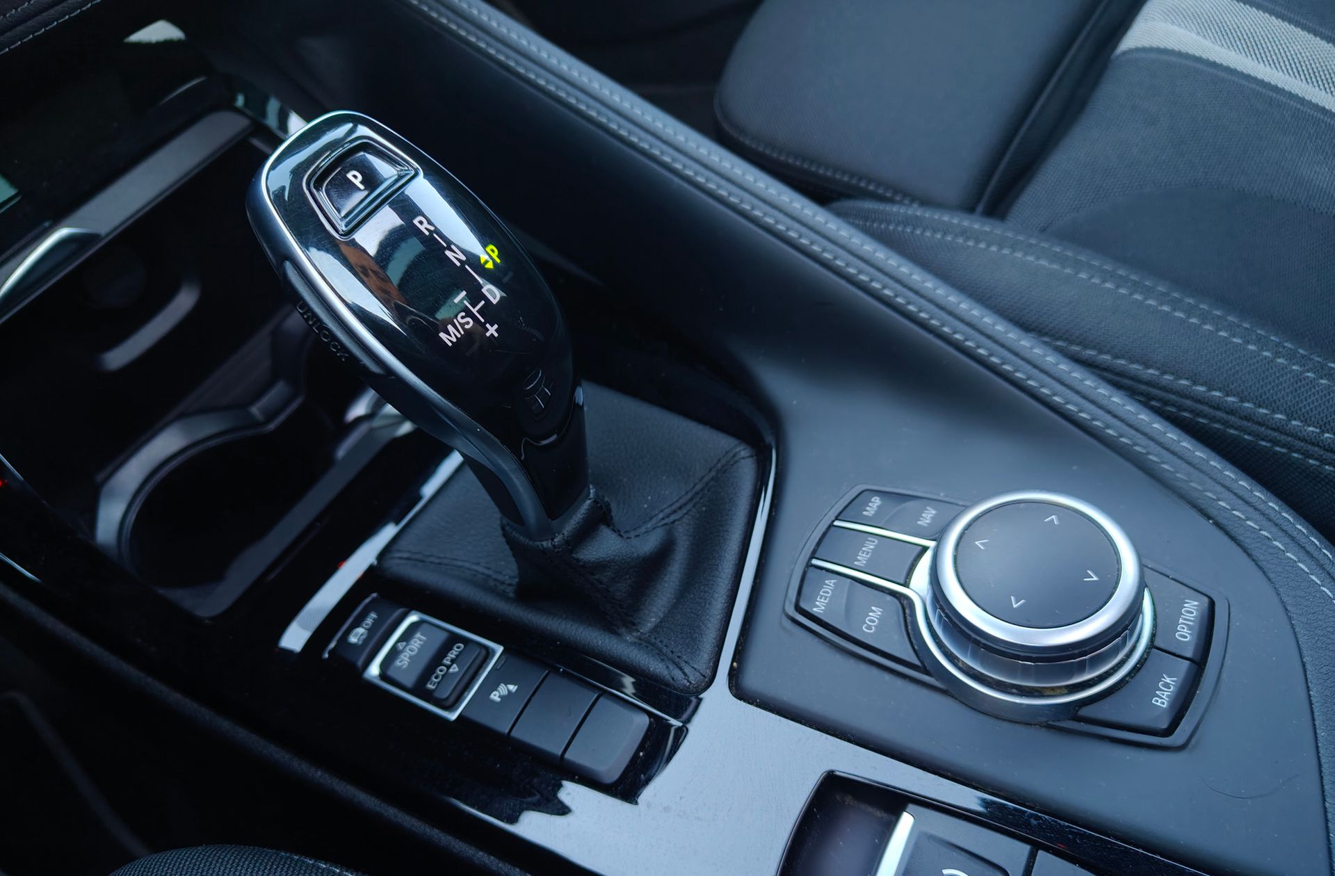 BMW X2 sDrive18i - foto 5