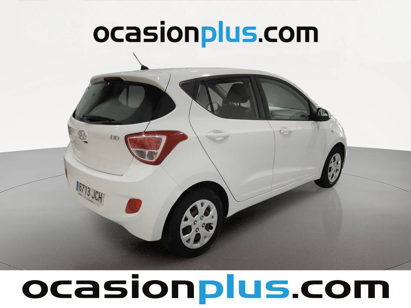 Foto trasera Hyundai i10 Hyundai i10 1.0 Klass (66 CV) derecha