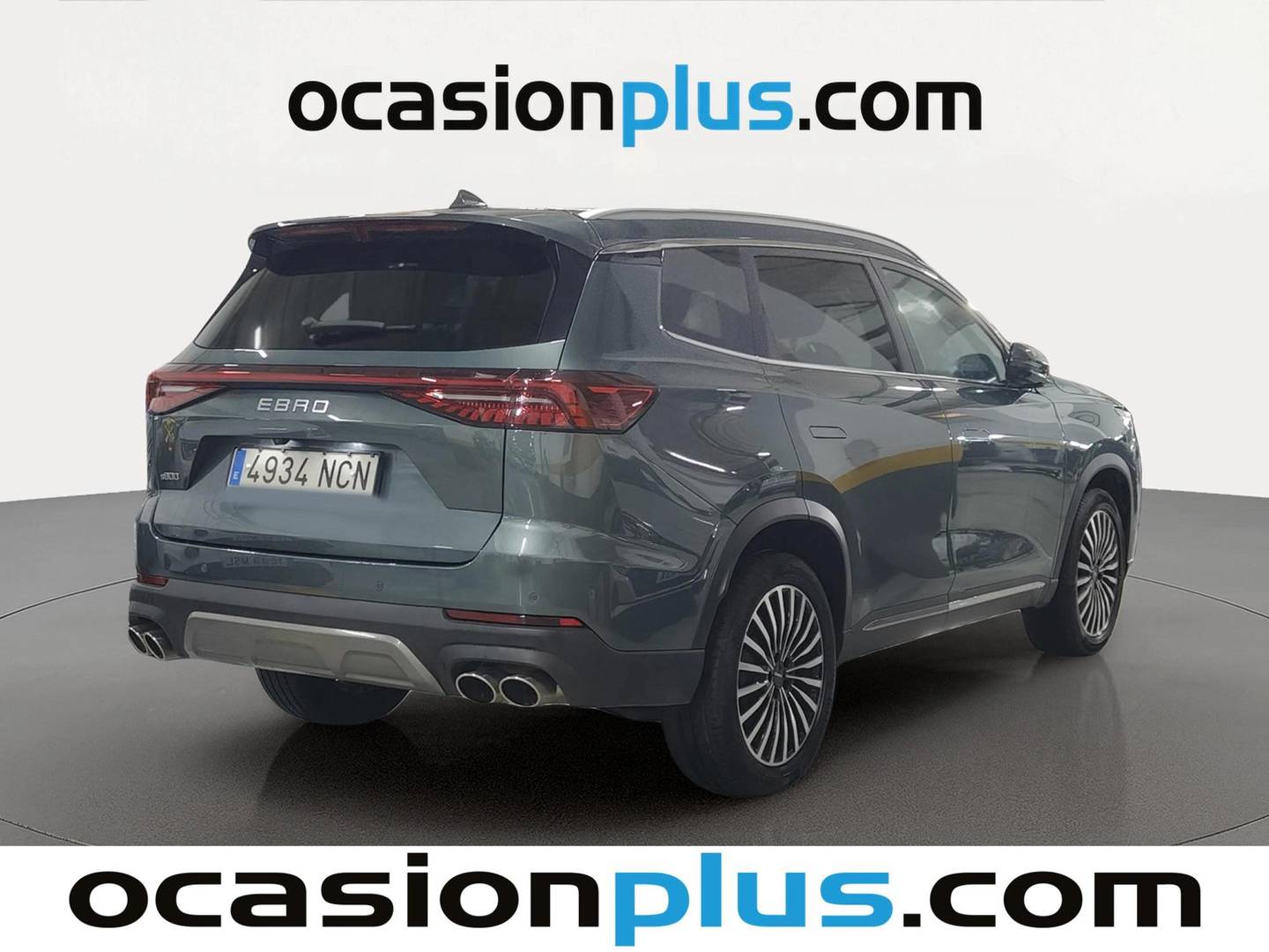Foto trasera EBRO S800 EBRO S800 1.6 TGDI Luxury DCT (147 CV) 7 Plazas derecha