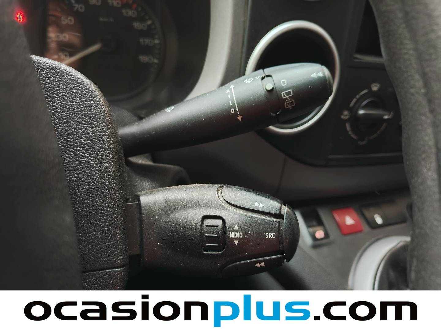 Foto Citroën Berlingo Citroen Berlingo Multispace LIVE Edition BlueHDi (100 CV)