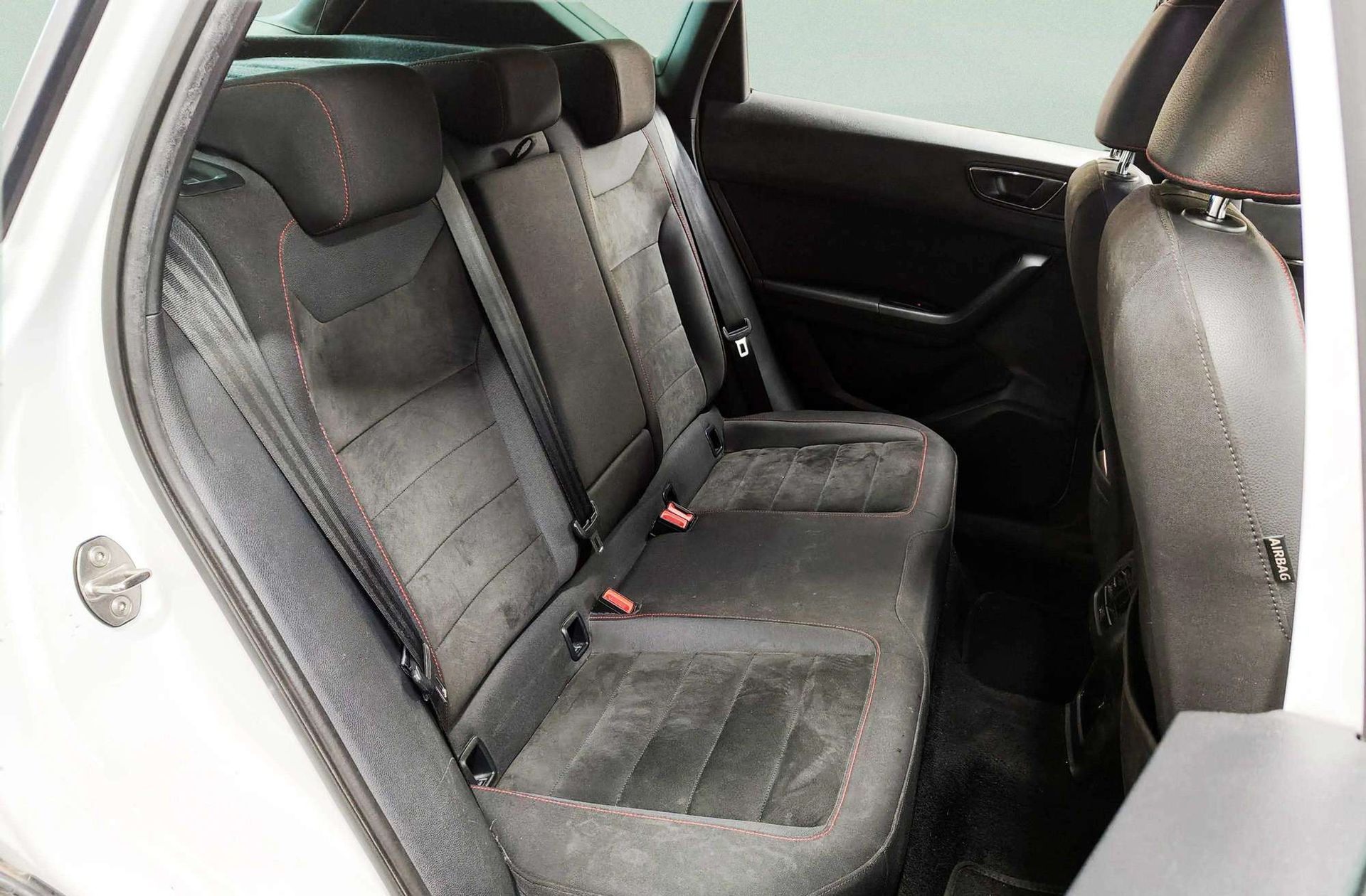 SEAT Ateca 2.0 TSI FR 4Drive DSG - foto 19