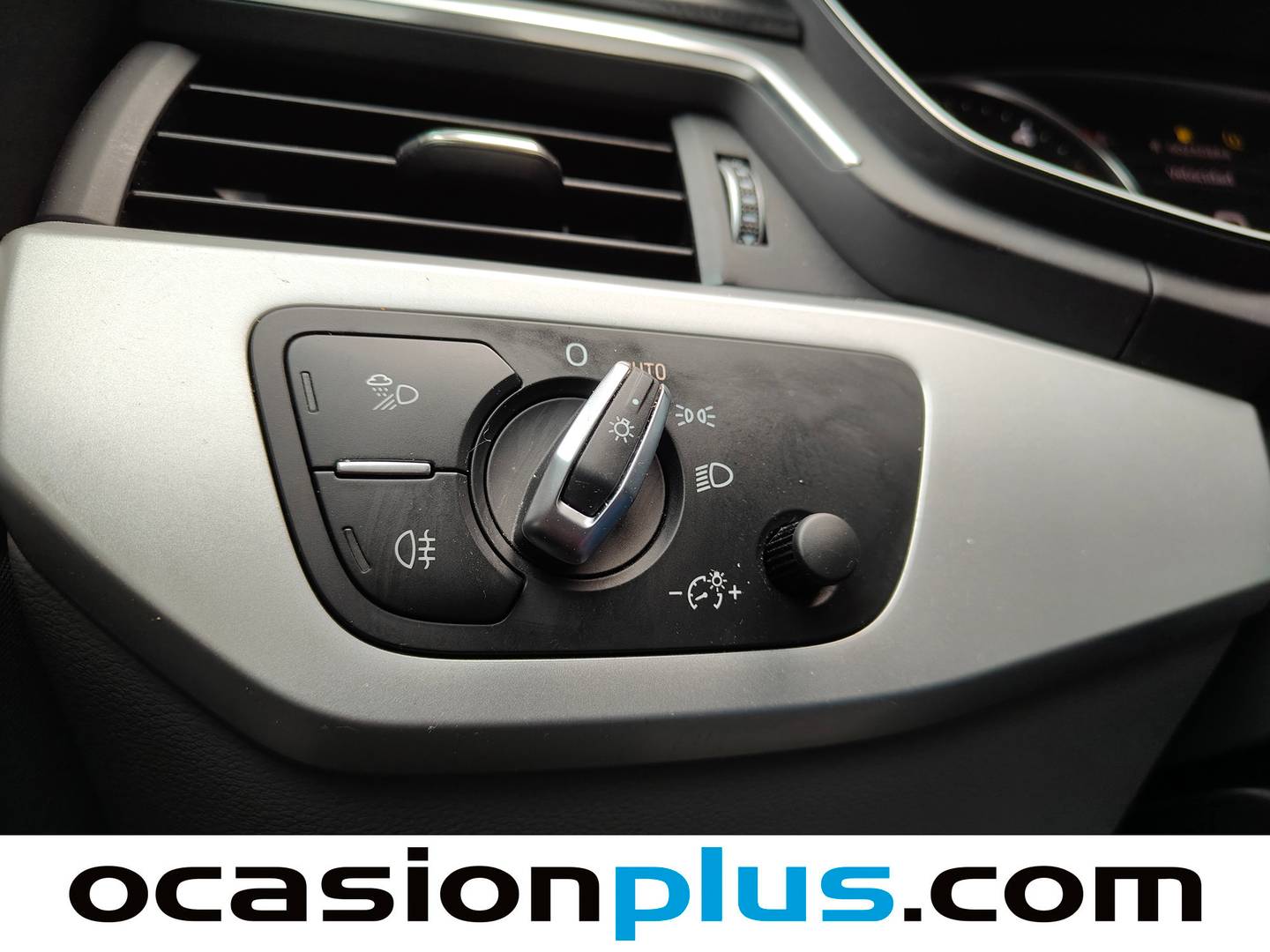Extras y acabados del Audi A4 Audi A4 Advanced edition 2.0 TDI (190 CV) S tronic
