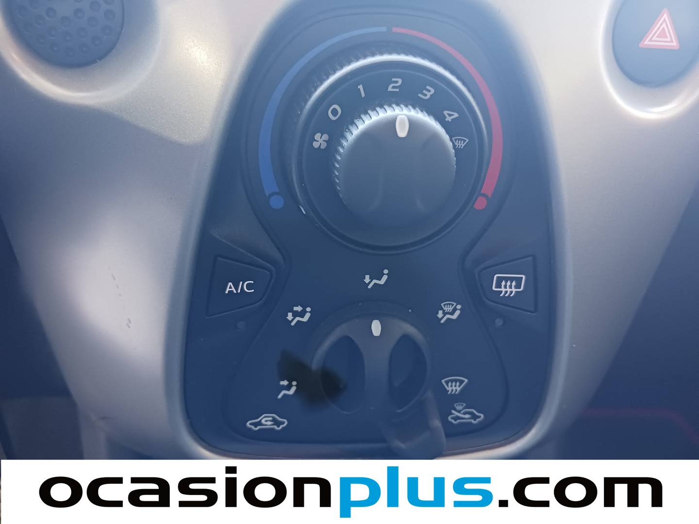 Toyota Aygo Toyota Aygo 1.0 70 x-play (69 CV) 69cv