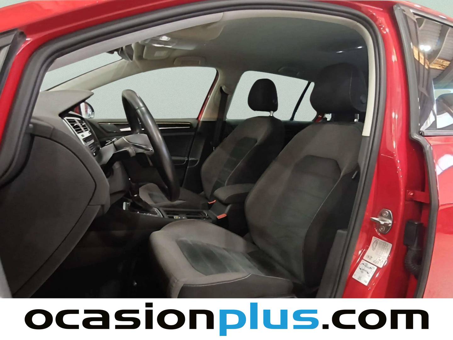 Foto asientos delanteros Volkswagen Golf Volkswagen Golf Sport R-Line 2.0 TDI (150 CV) DSG