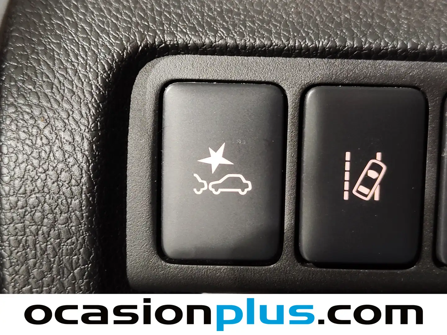 Foto Mitsubishi Eclipse Cross Mitsubishi Eclipse Cross 2.4 PHEV Kaiteki+ 4WD Auto (188 CV)