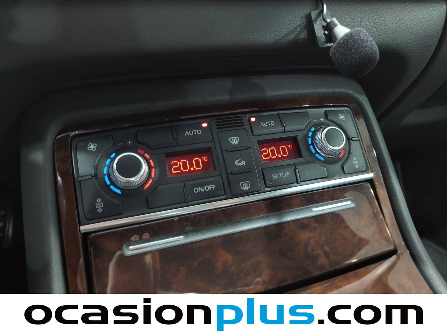 Foto Audi A8 Audi A8 4.2 quattro (335 CV) tiptronic