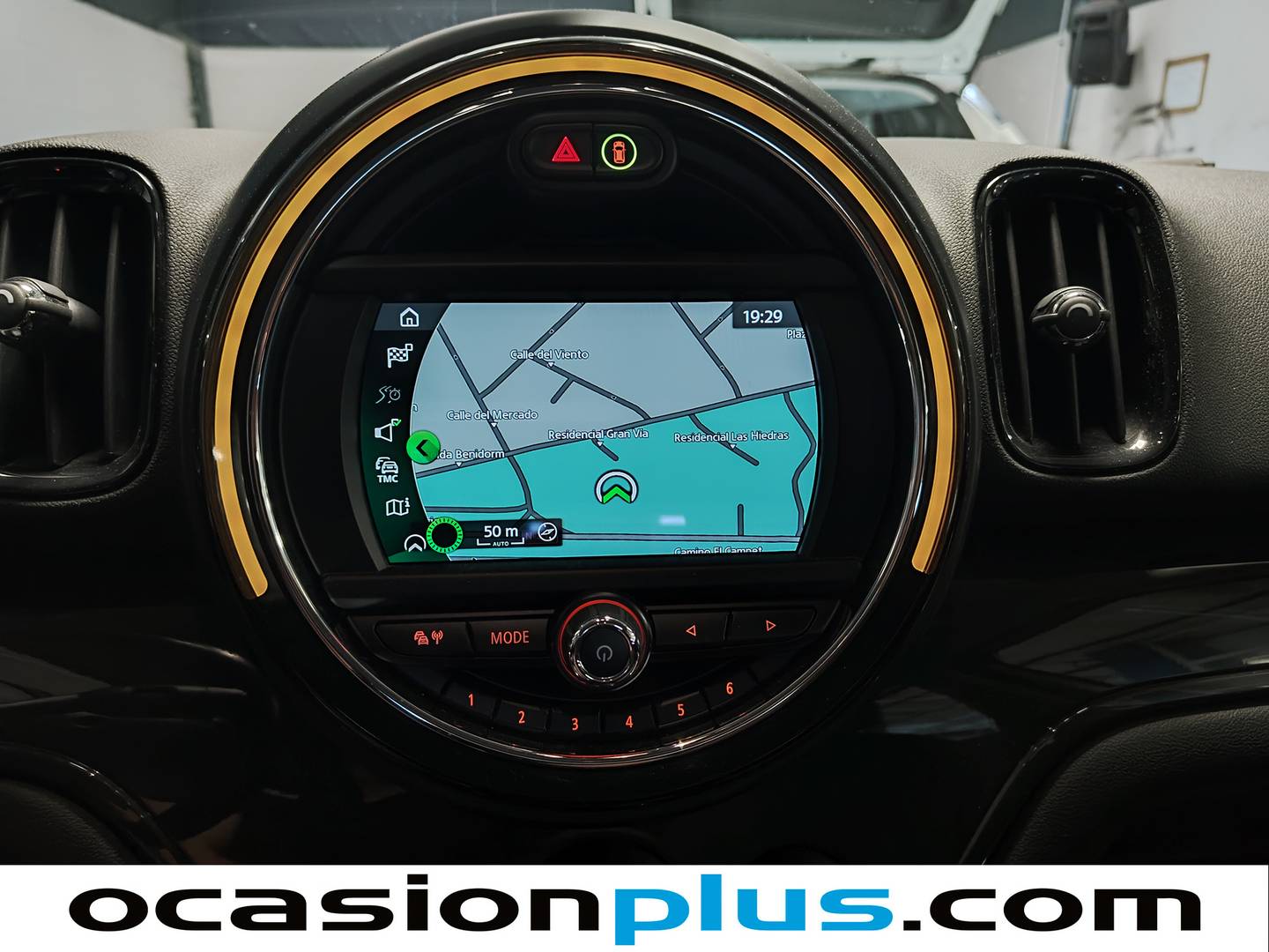 Extras y acabados del Mini Countryman Mini MINI Countryman Cooper D  (150 CV)