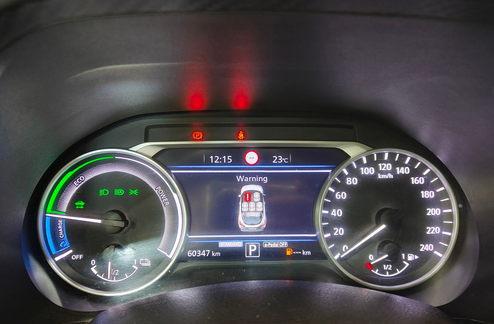 Nissan Juke 1.6 Hybrid N-Connecta - foto 18