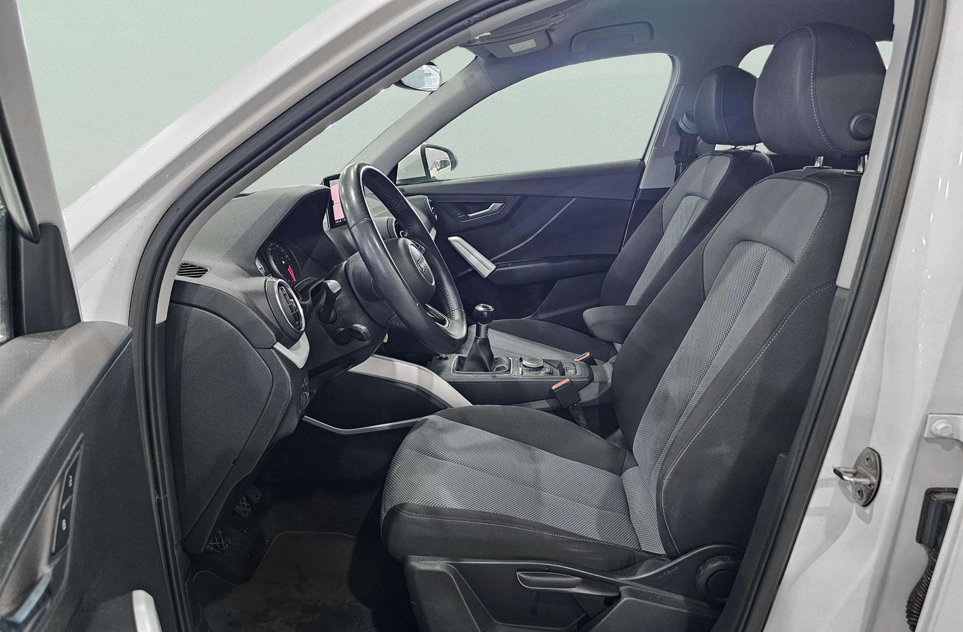 Audi Q2 design 30 TFSI - foto 10