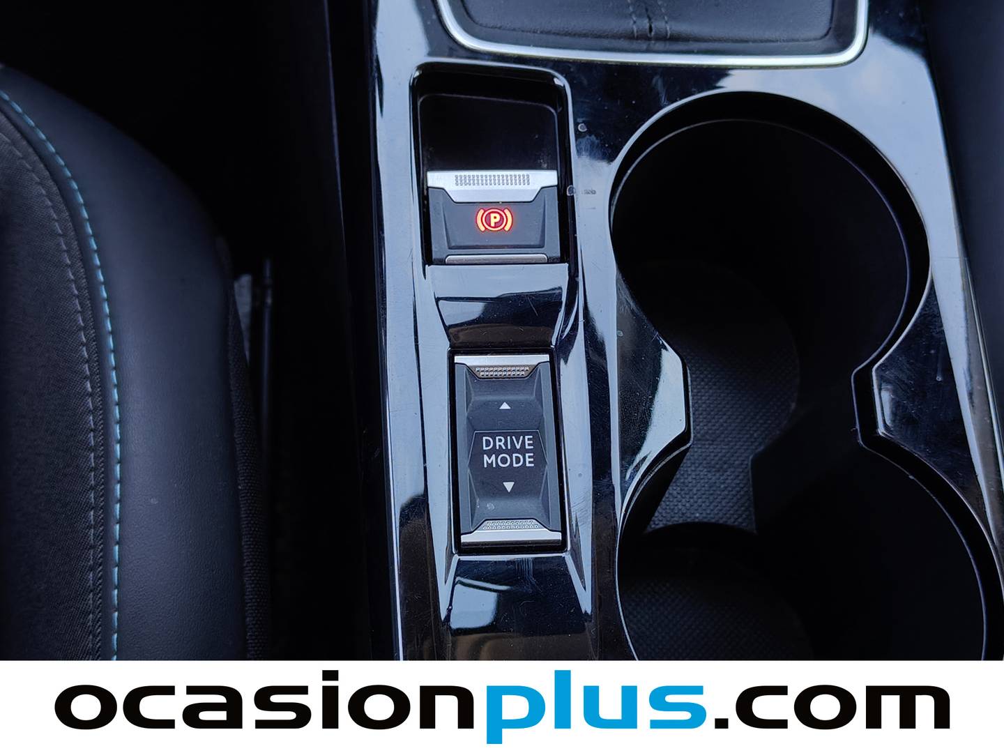 Foto Peugeot 208 Peugeot 208 PureTech 100 Allure  (100 CV)